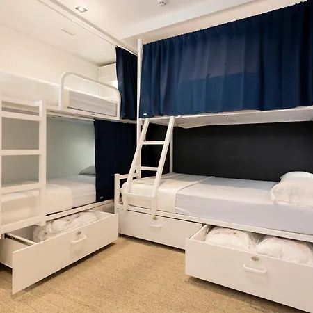 Malaga Stop Hostel Ab-3